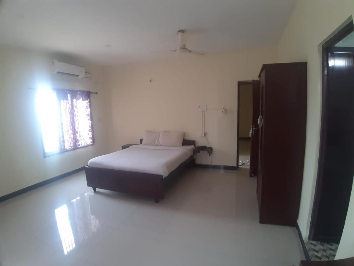 Hotel Shree Sairenu Near Maruthamalai And Bharathiyar Univ And On The Way To Near Isha Adiyogi Marudhamalai Exteriér fotografie